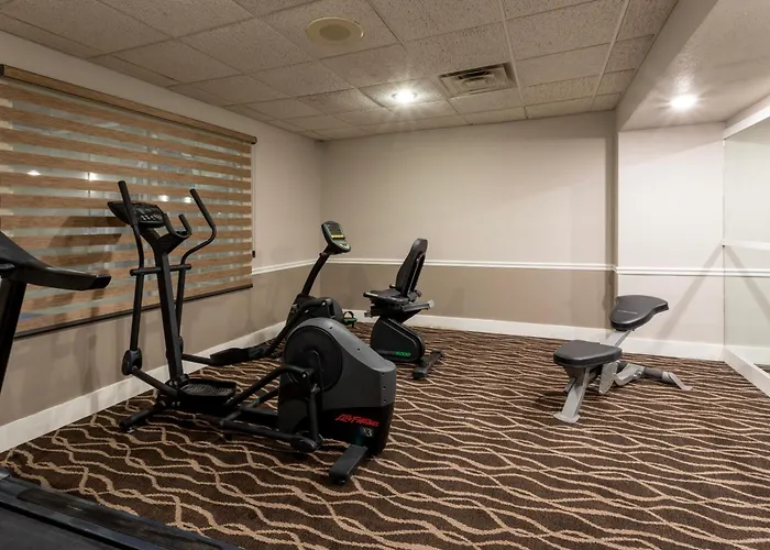 Grandstay Hotel & Suites