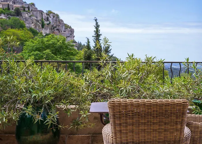 Baumaniere - Les Baux De Provence