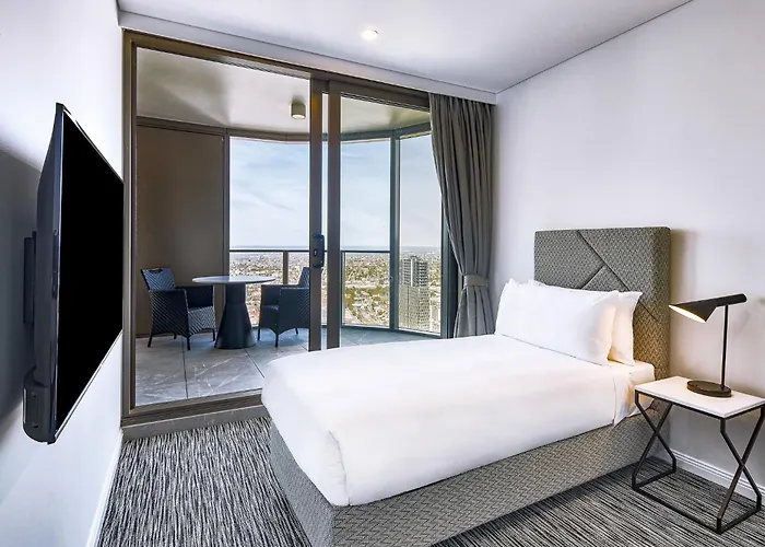 Meriton Suites George Street, Parramatta