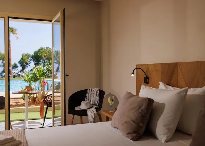 Malia Bay Beach Hotel&Bungalows