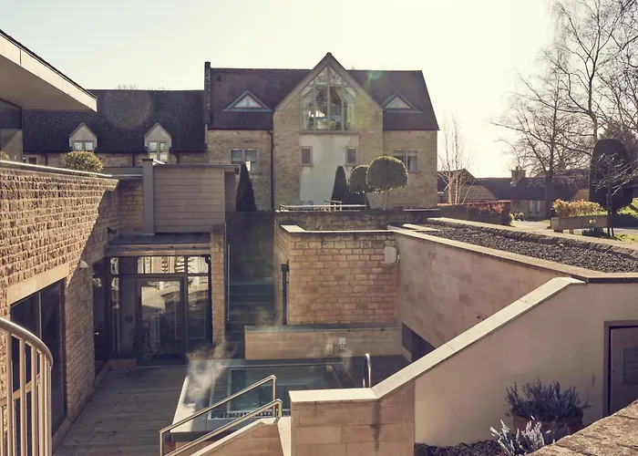 Dormy House Hotel