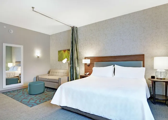 Home2 Suites By Hilton Charleston Daniel Island, Sc