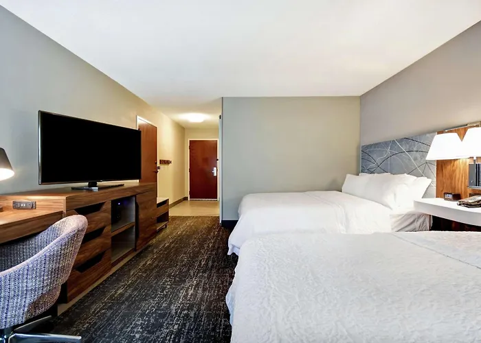 Hampton Inn Atlanta-Mall Of Georgia
