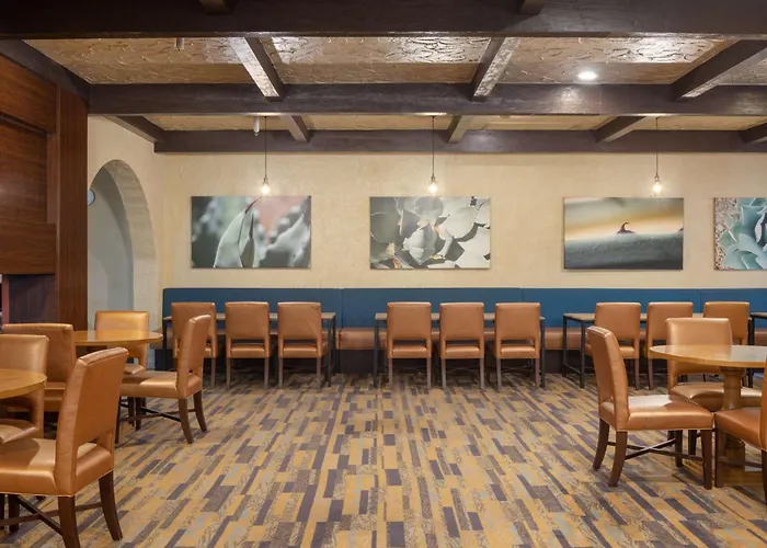 Doubletree Suites By Hilton Tucson-Williams Center