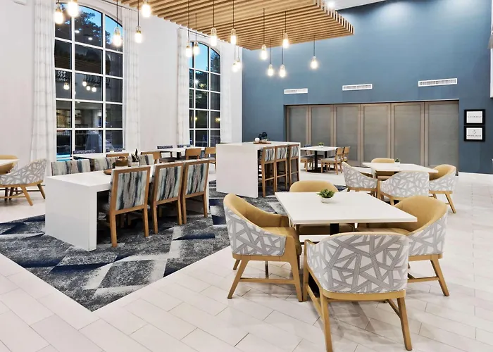 Hampton Inn & Suites Phenix City- Columbus Area