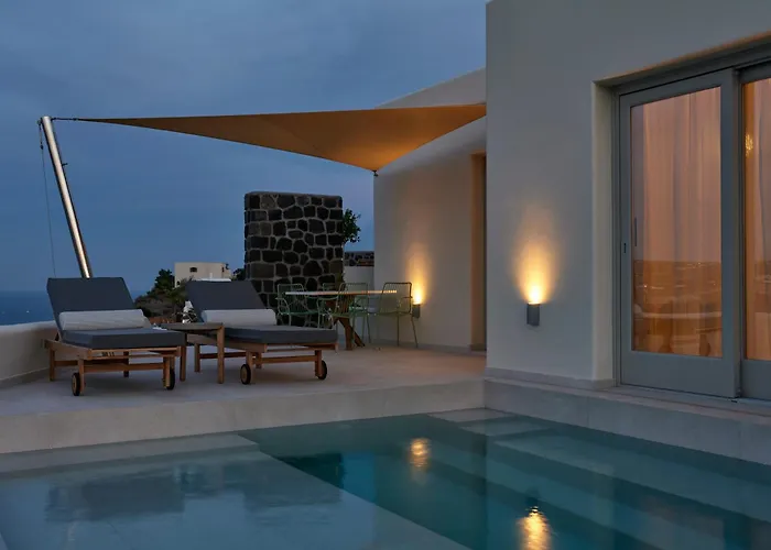 Apanemo Hotel & Suites