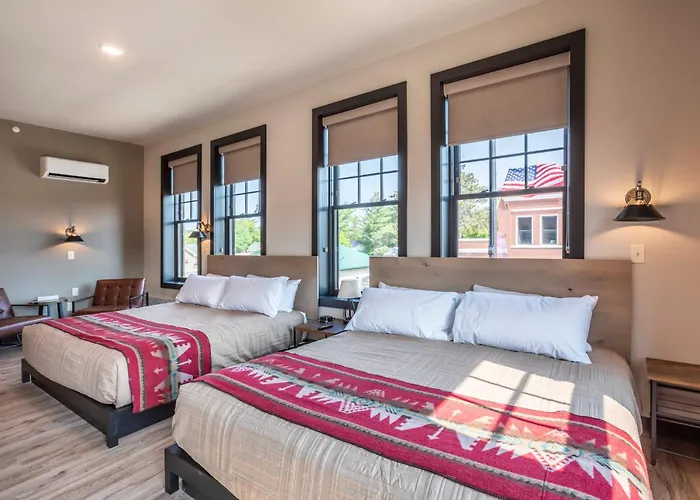 Crosby Lofts