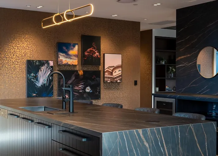 Tryp By Wyndham Wellington, Tory Street