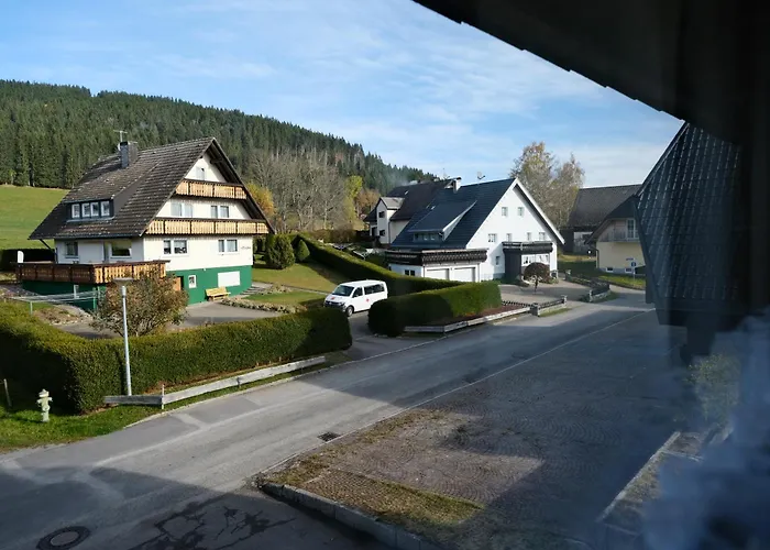 B und B Titisee Hotel Sonnenmatte nahe Badeparadies