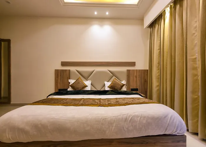 Jannat Hotel