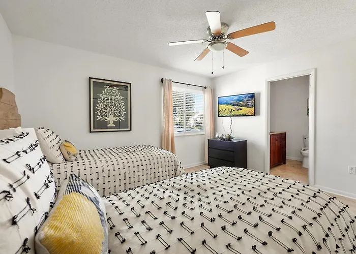Fairway Dream - Sawgrass 2 Bedrooms - 2 Bath Villas Sleep 6, Close To Beach