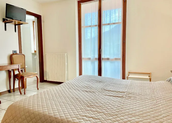 Hotel Edelweiss