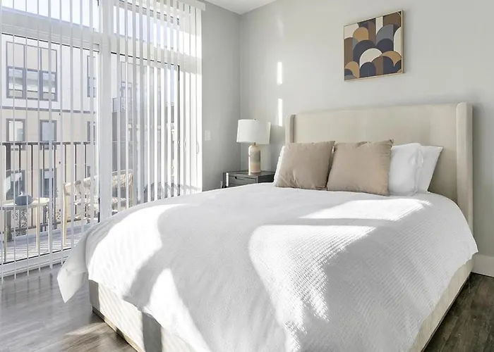 Landing Modern Apartment With Amazing Amenities