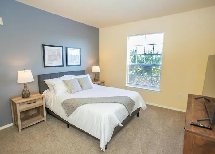 Landing Modern Apartment With Amazing Amenities