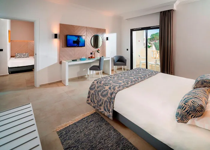 CALIMERA Delfino Beach Resort&Spa