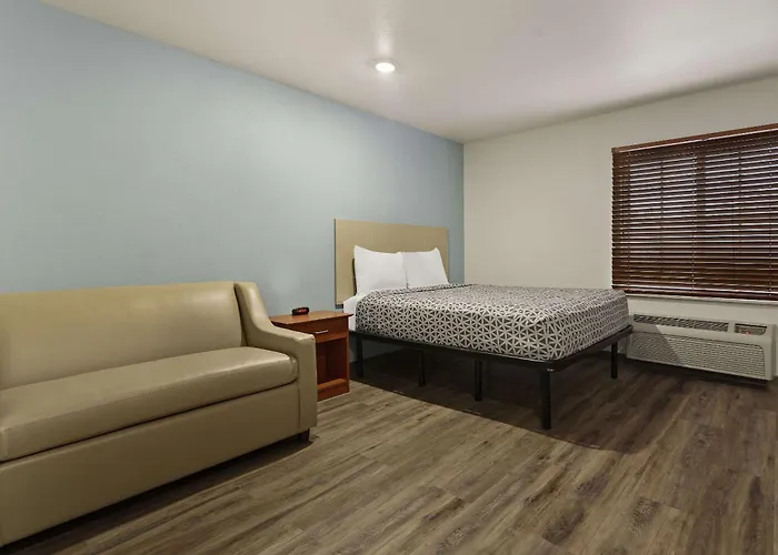 Woodspring Suites Johnson City