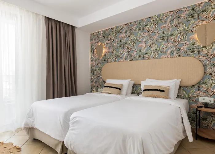 Diana Art Boutique Hotel