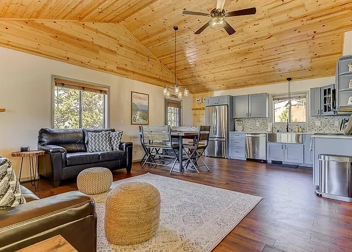 Monarch Landing, A Cozy Cabin W/360 Mountain Views
