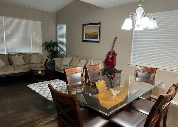 Cozy Hideaway In Spruce: 4Br Retreat Close To Dia