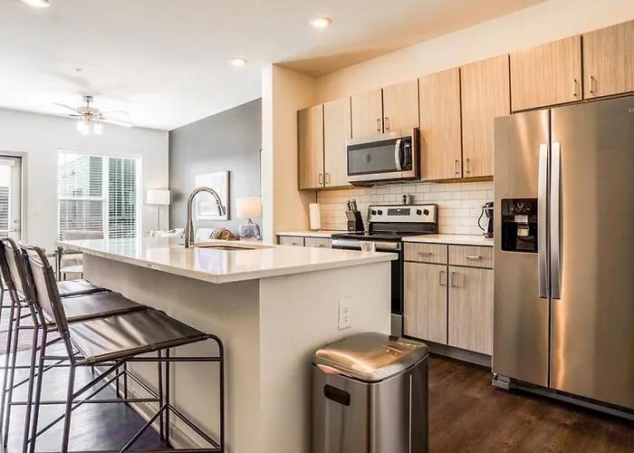Landing Modern Apartment With Amazing Amenities