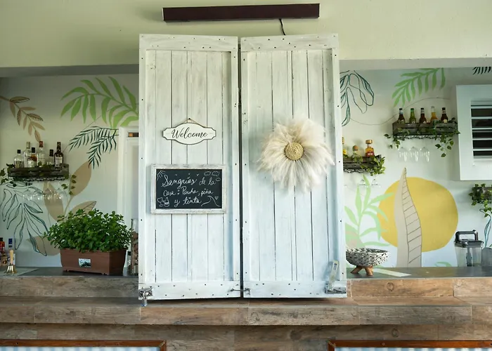 Turtle Bay Inn