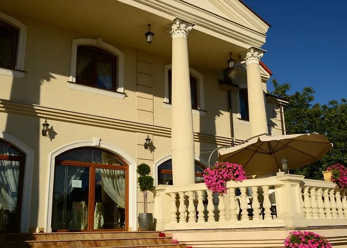 Hotel Palac Akropol
