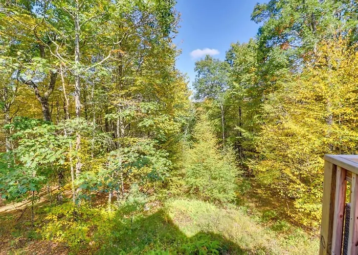 Lovers Edge Romance A Frame Hot Tub,Sauna,Fire Pit, Xl Deck Pocono Mountain Luxury