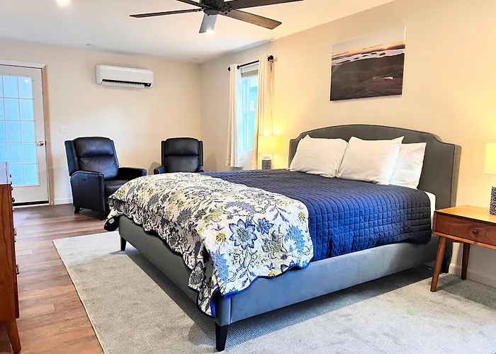 Canterbury Suites B&B