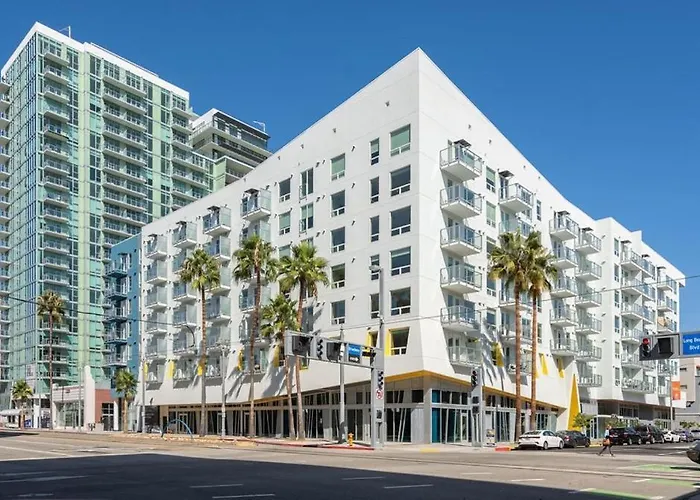 Level Long Beach - East Village