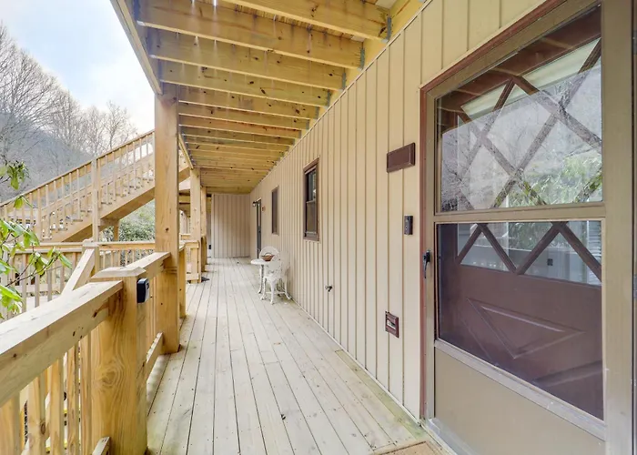 Beech Mtn Studio < 1 Mi To Skiing: Bring Your Pet!