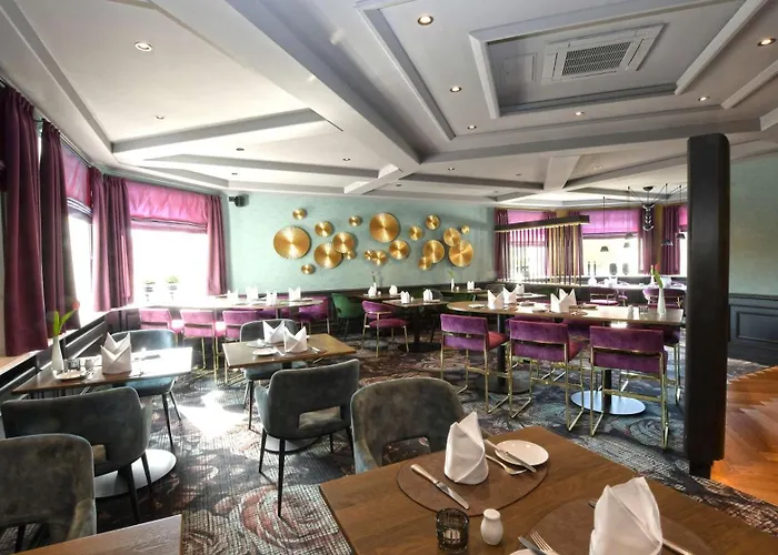 Hotel & Restaurant Schoenau