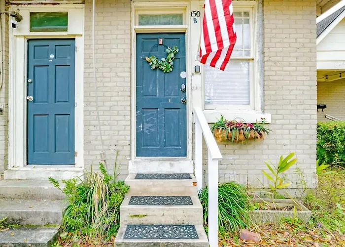 Charming Midtown Apt - Hannon Hideaway Unit B
