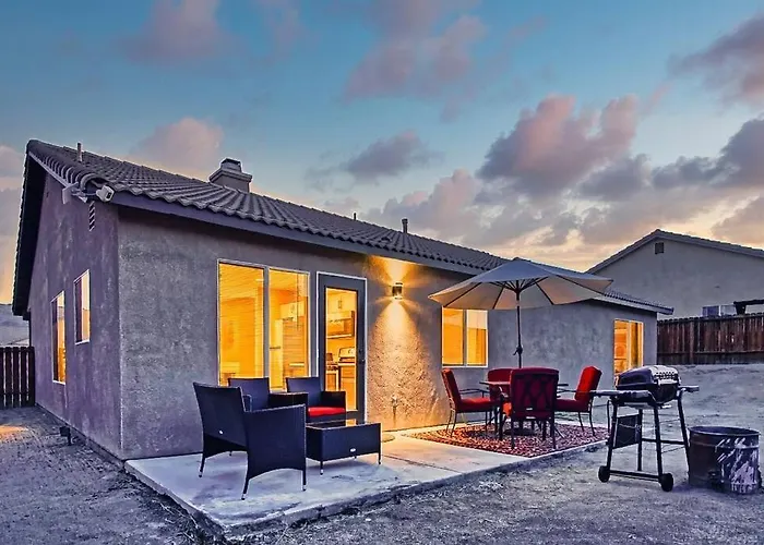 Nightsky Nest ※ Desert Getaway By Joshua Tree Park