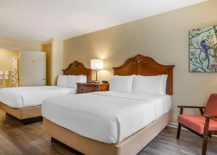Best Western Plus Santee Inn