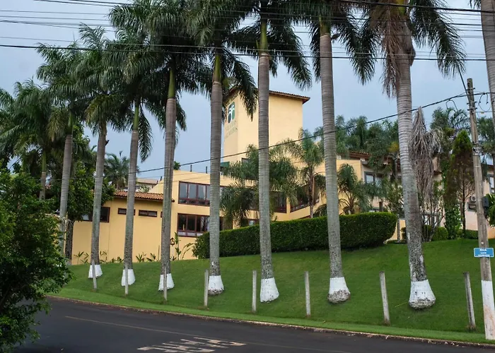 Hotel Vila Das Palmeiras