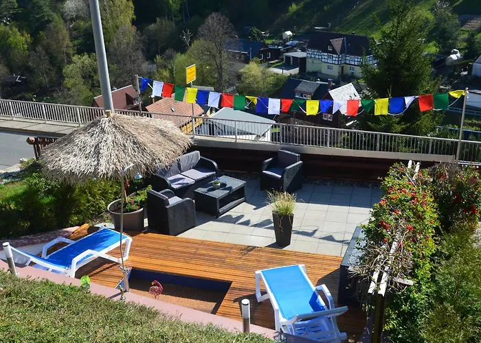 Ferieneinrichtungen Haus am Stein bei B
