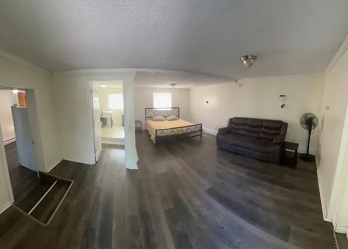 Charming 3-Bed, 1,5 Bath Home - Entire Space Just For You!