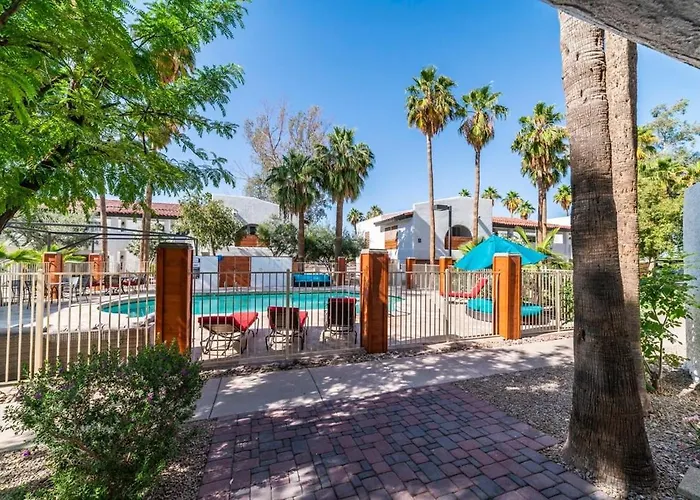 32- Modern Casa Grande Paradise Heated Pool Condo