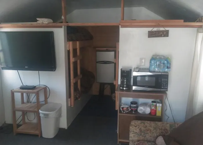 Two Creeks Camp