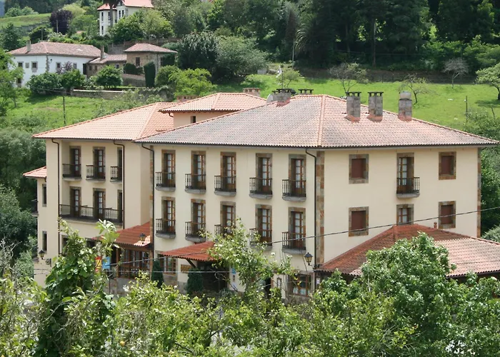 Hotel Valle Las Luinas