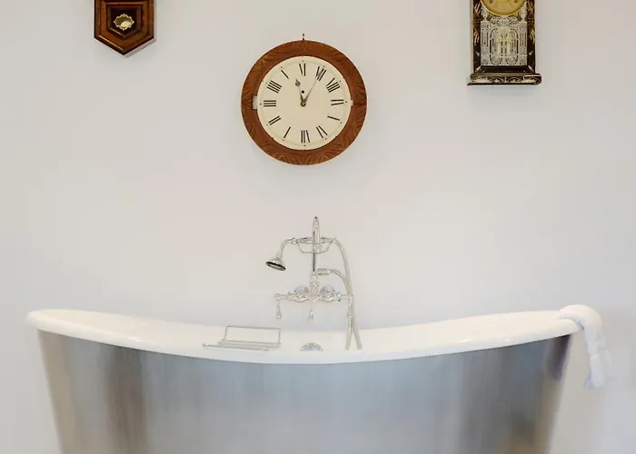 The Vagabond'S House Boutique Inn