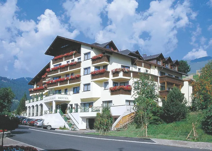 Hotel Alpenruh-Micheluzzi