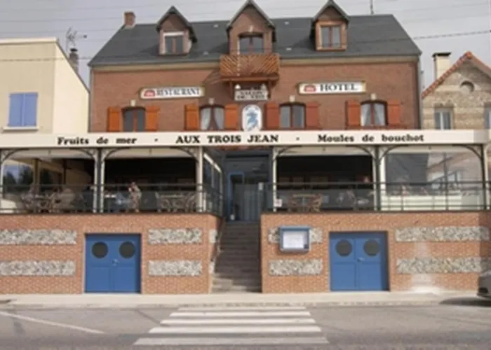 Aux Trois Jean