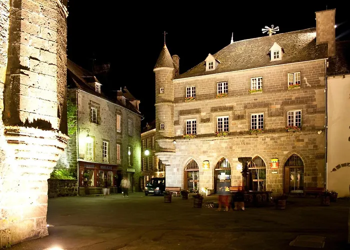 Logis Hotel Restaurant & Spa Les Remparts