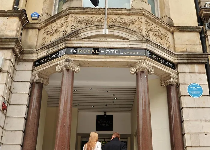 Royal Hotel Cardiff By Belvilla