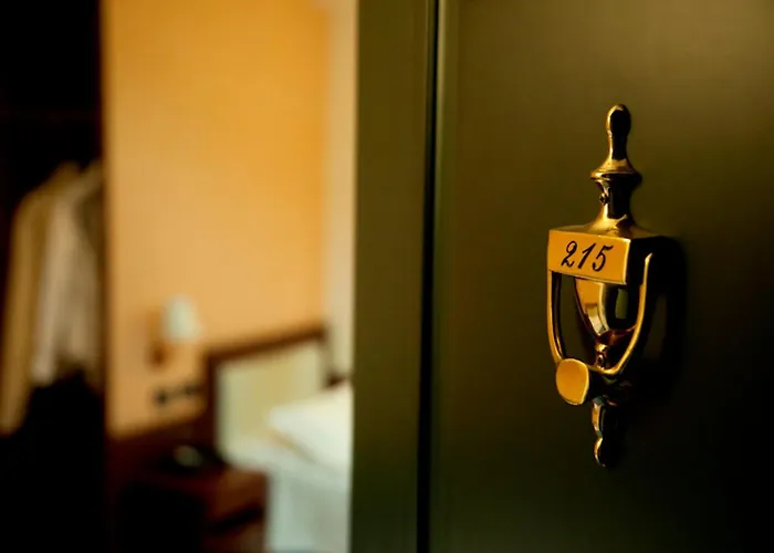 Hotel Montreal