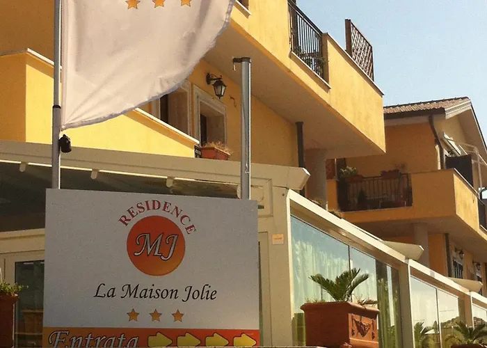 Hotel La Maison Jolie