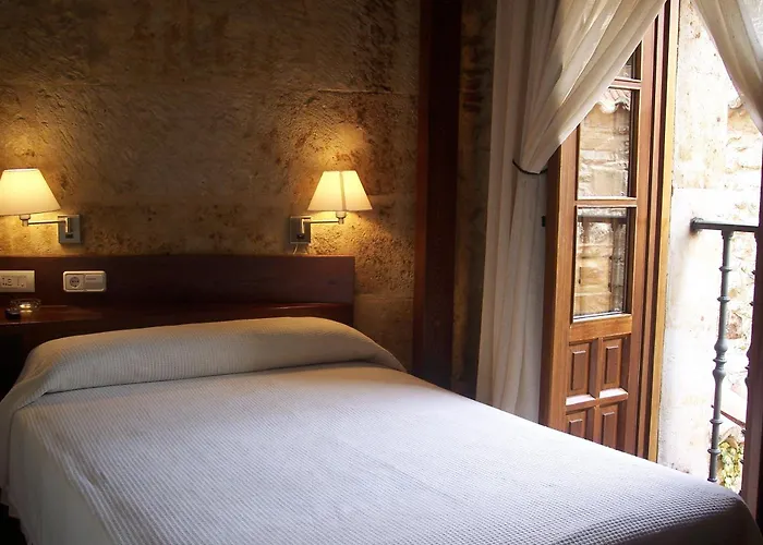 Hotel Microtel Placentinos