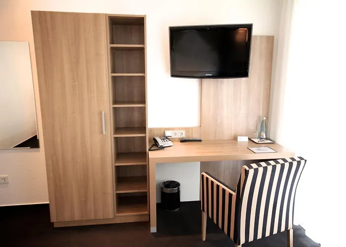 Go2Bed Hotel&Restaurant Weil am Rhein / Basel