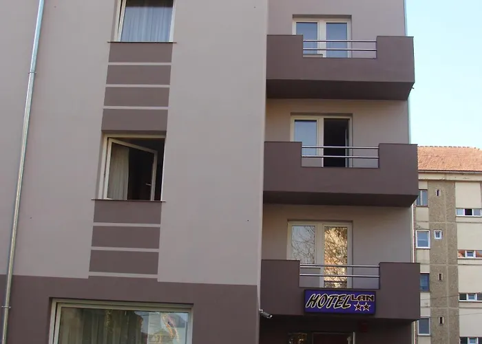 Hostel Lan